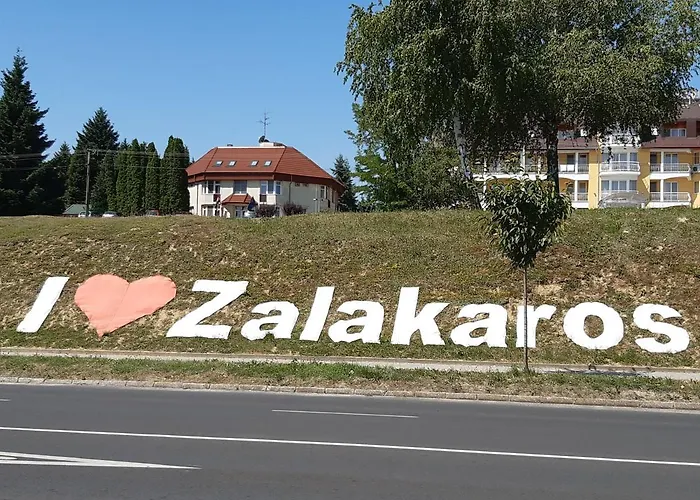 Sparelax Lägenhet Zalakaros